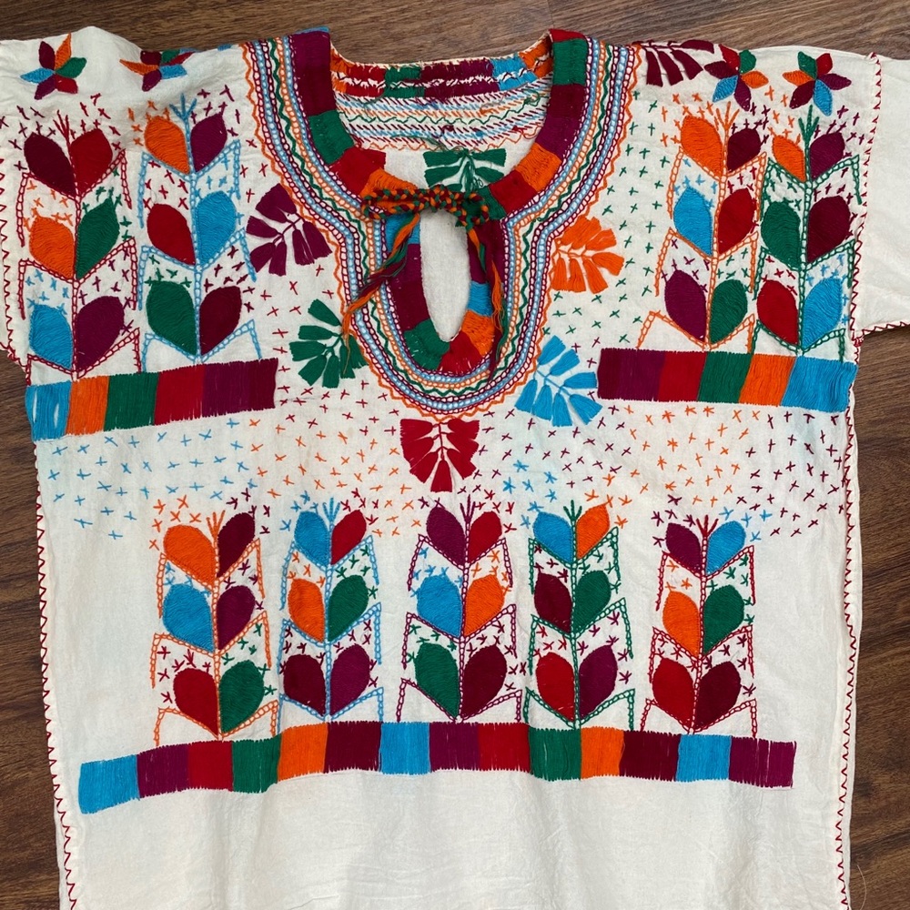 Cotton embroidered top - Picture 7 of 7